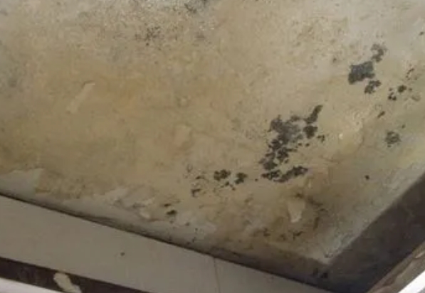 达孜阳台漏水维修公司分享下达孜卫生间渗水维修需要注意哪些问题。